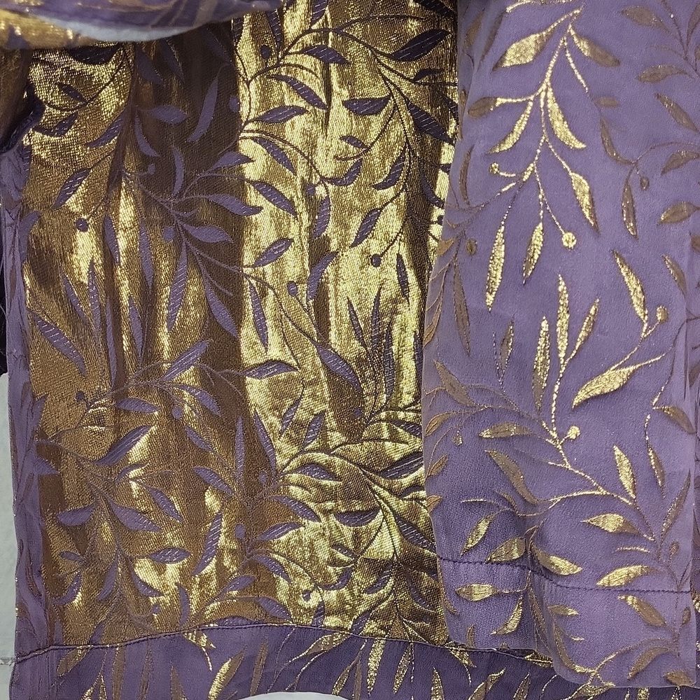 100% silk Purple and Gold Leaf Orient style Patterned Jacket. Size - Picture 3 of 8